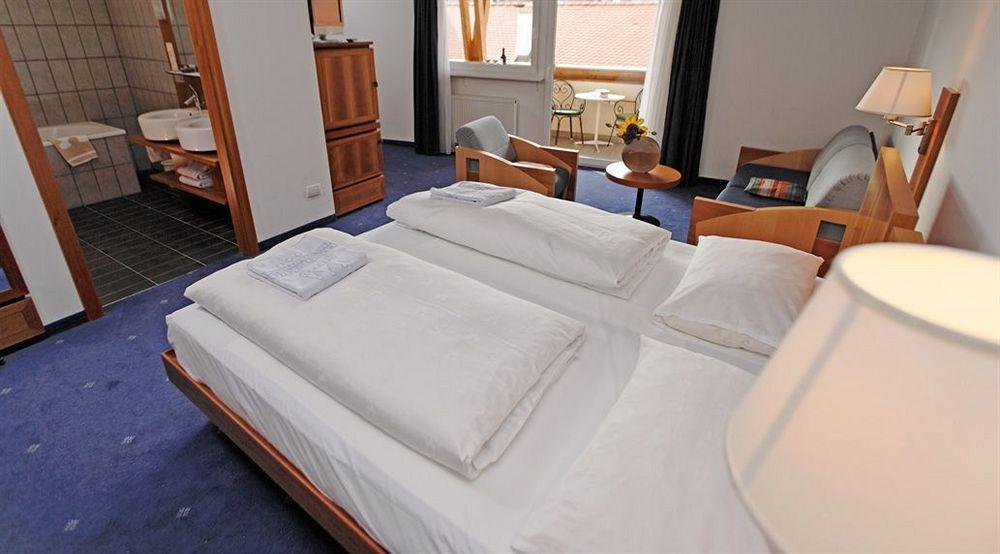 Hotel Krone - Eat, Drink, Stay 布列瑟农 外观 照片