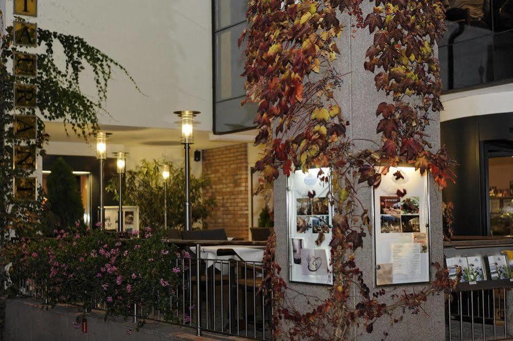 Hotel Krone - Eat, Drink, Stay 布列瑟农 外观 照片